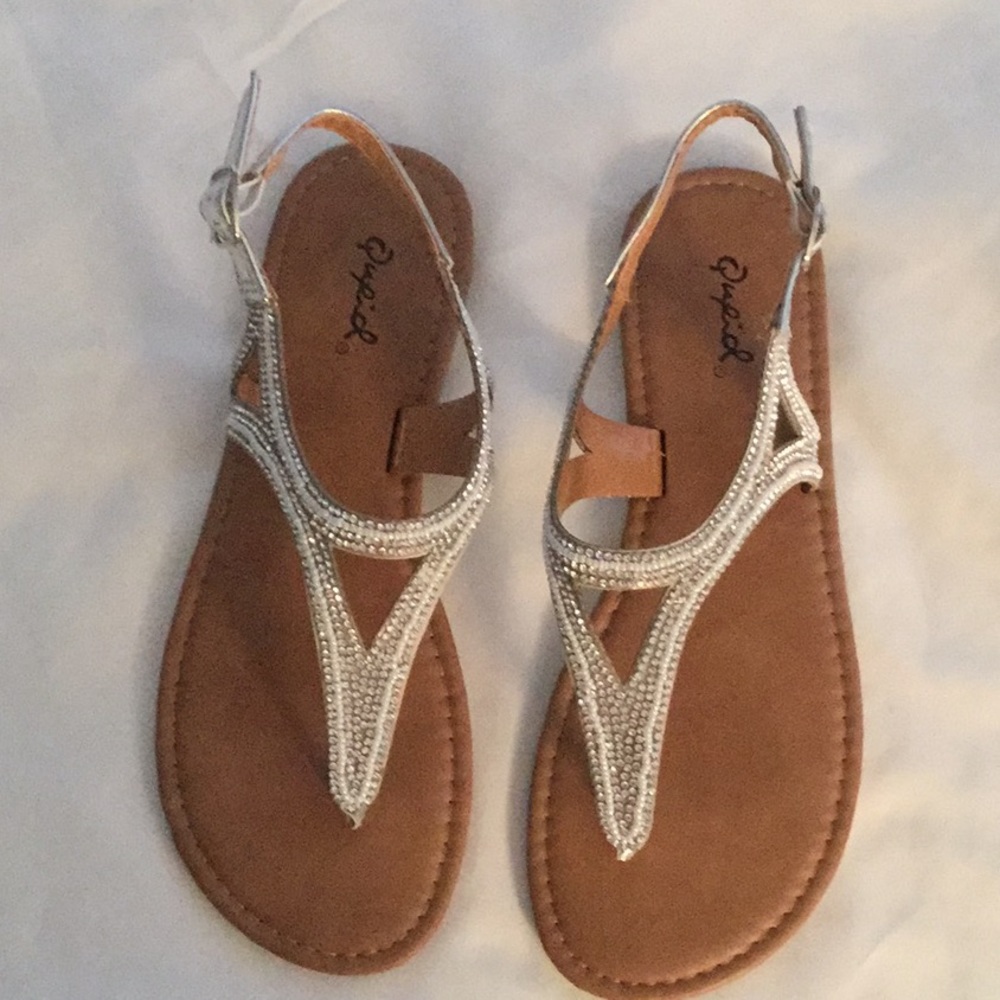 NEW PRICE. SANDAL SALE